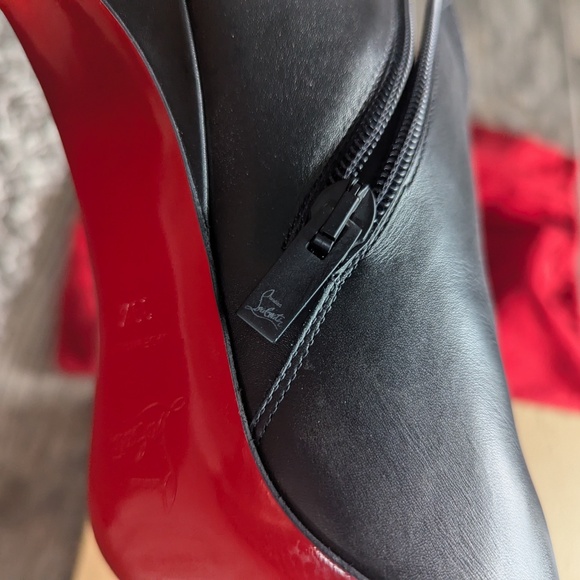 Christian Louboutin Gorgona boots size 39.5 black - Picture 8 of 11